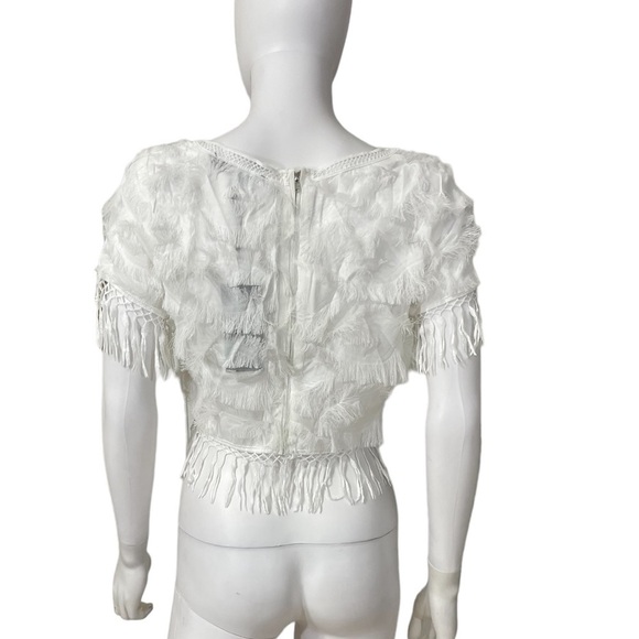 Women’s White Short Sleeve Fringe Feathery Top
New - Picture 5 of 6
